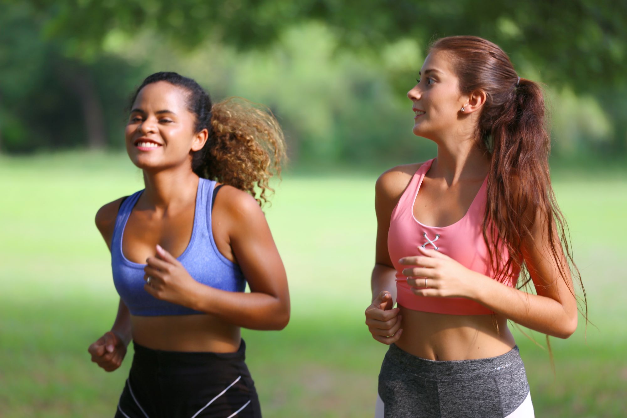 women outdoor training gear